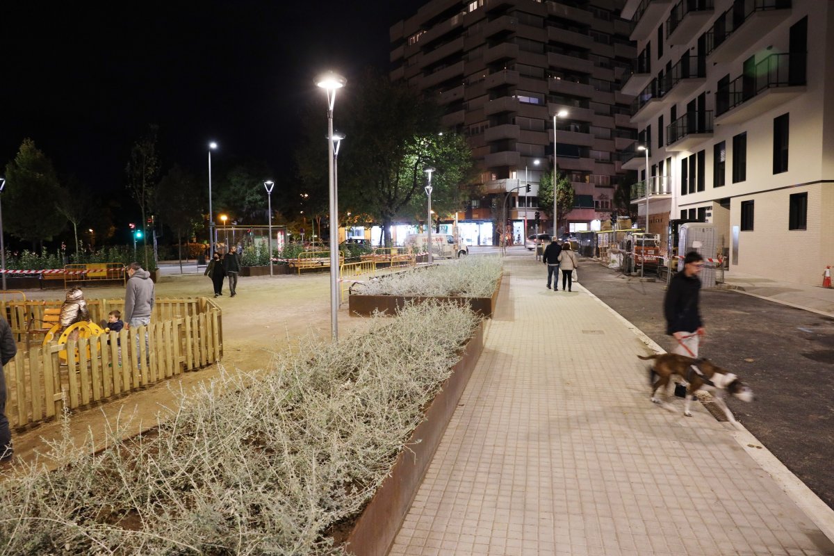 El nou espai urbà entre els carrers Roger de Flor i Jaume Balmes