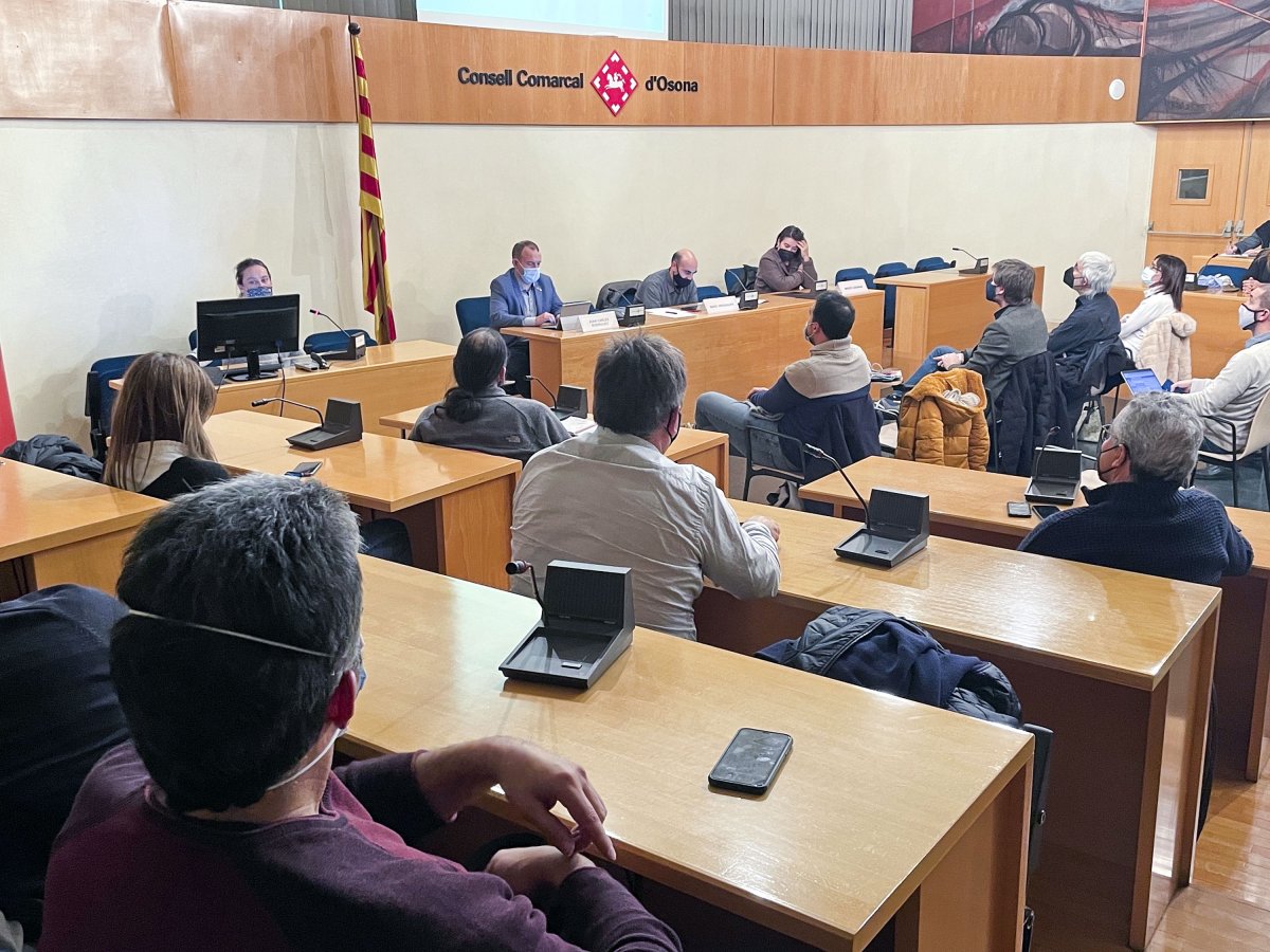 El Consell d'Alcaldes i Alcaldesses d'Osona, durant la presentació