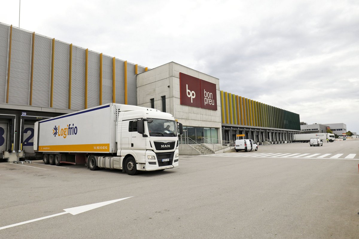 La ciutat logística de Bon Preu a Balenyà, l'empresa osonenca que  és factura