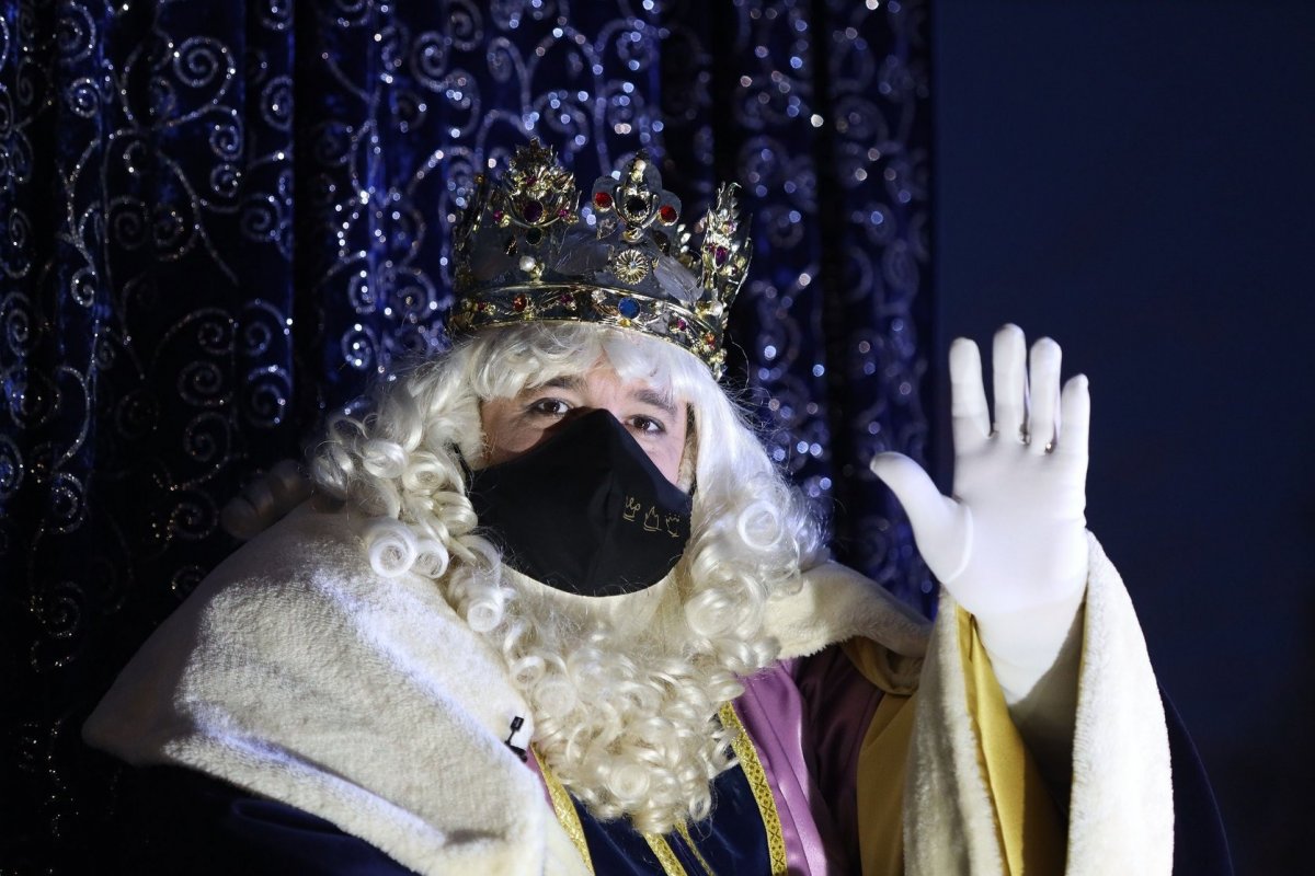 El rei Melcior a Caldes amb mascareta el gener de 2021