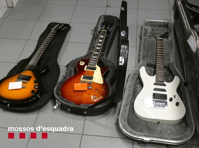 Guitarres recuperades del robatori