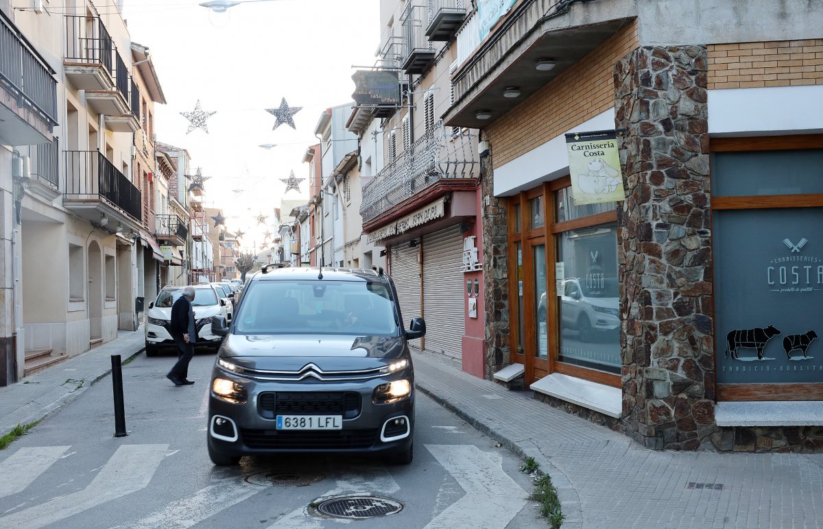 Una imatge del carrer la Palma, un dels que té més activitat comercial a Vilanova