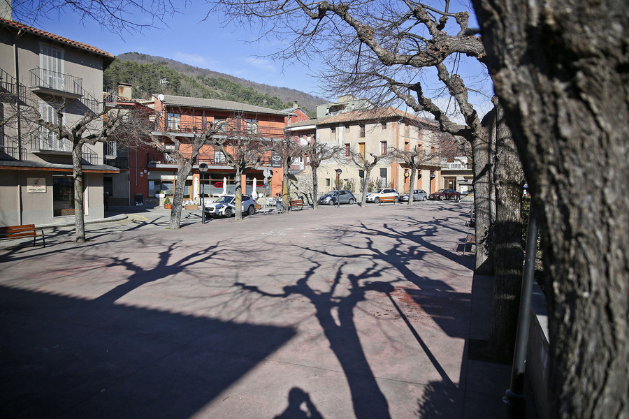 Vista de la plaça de la Generalitat de Sant Pau de Segúries