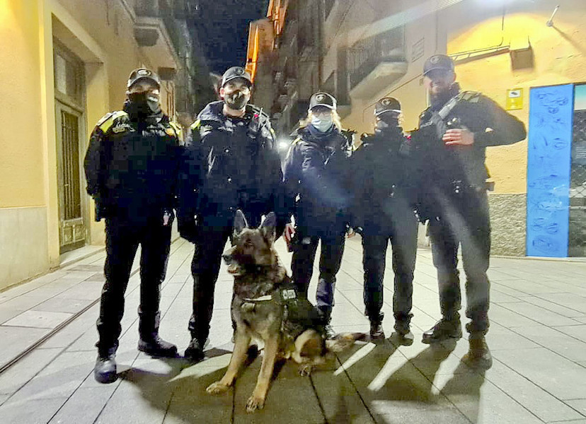 La Policia Local de Ripoll, amb la unitat canina