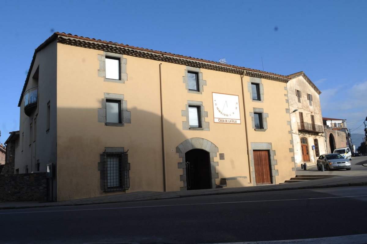 L'edifici de l'ajuntament de Sant Antoni en una imatge d'arxiu