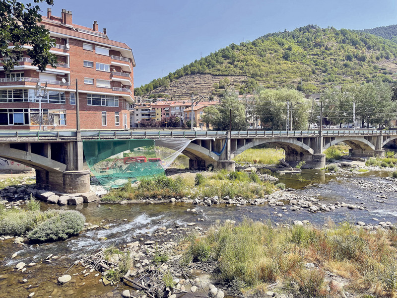 Les obres es fan al viaducte situat després de la sortida de l'estació