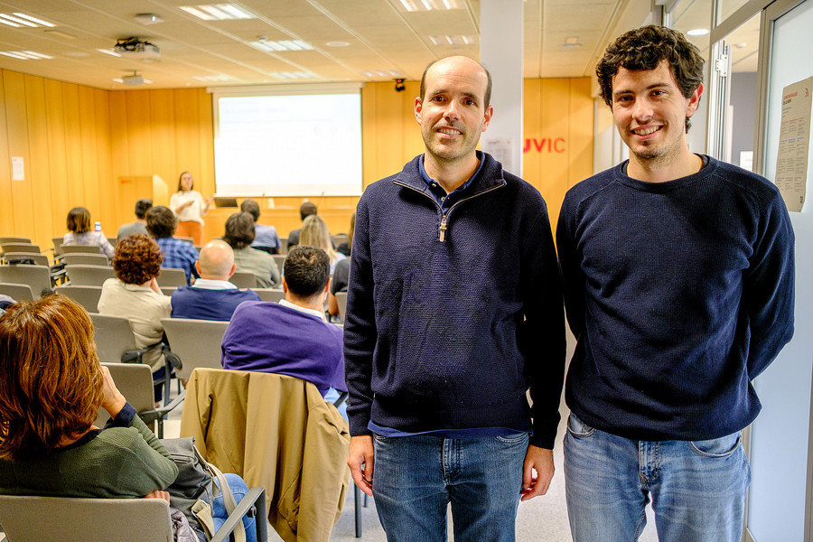 Arán -a la dreta- és físic i cofundador i CEO de Valerdat, mentre que Camprodon -a l'esquerra- és matemàtic informàtic, ha estat en consultories a Barcelona i actualment treballa com a científic de dades a Bon Preu