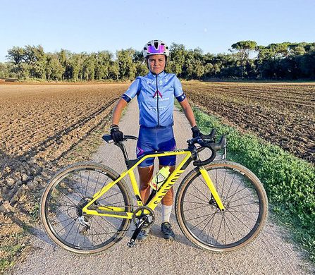 Laura Martí Sellés, del futbol a la bici