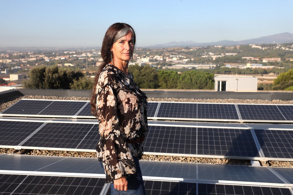 Mireia Cammany, al parc fotovoltaic d'EPI Industries a Lliçà de Vall