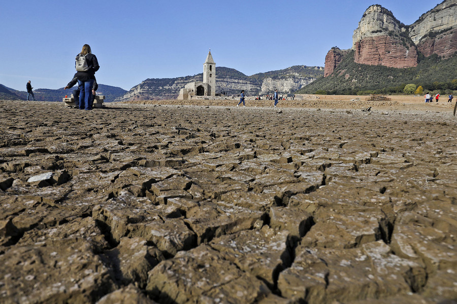 El canvi climàtic està accentuant els episodis de sequera i el dèficit hídric a Catalunya