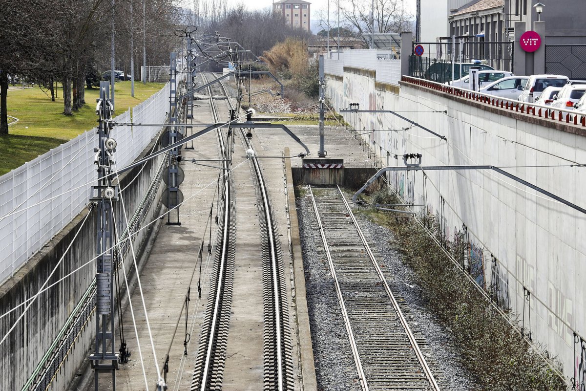 El topall que s'allargarà a la sortida de Vic per crear un tram de doble via