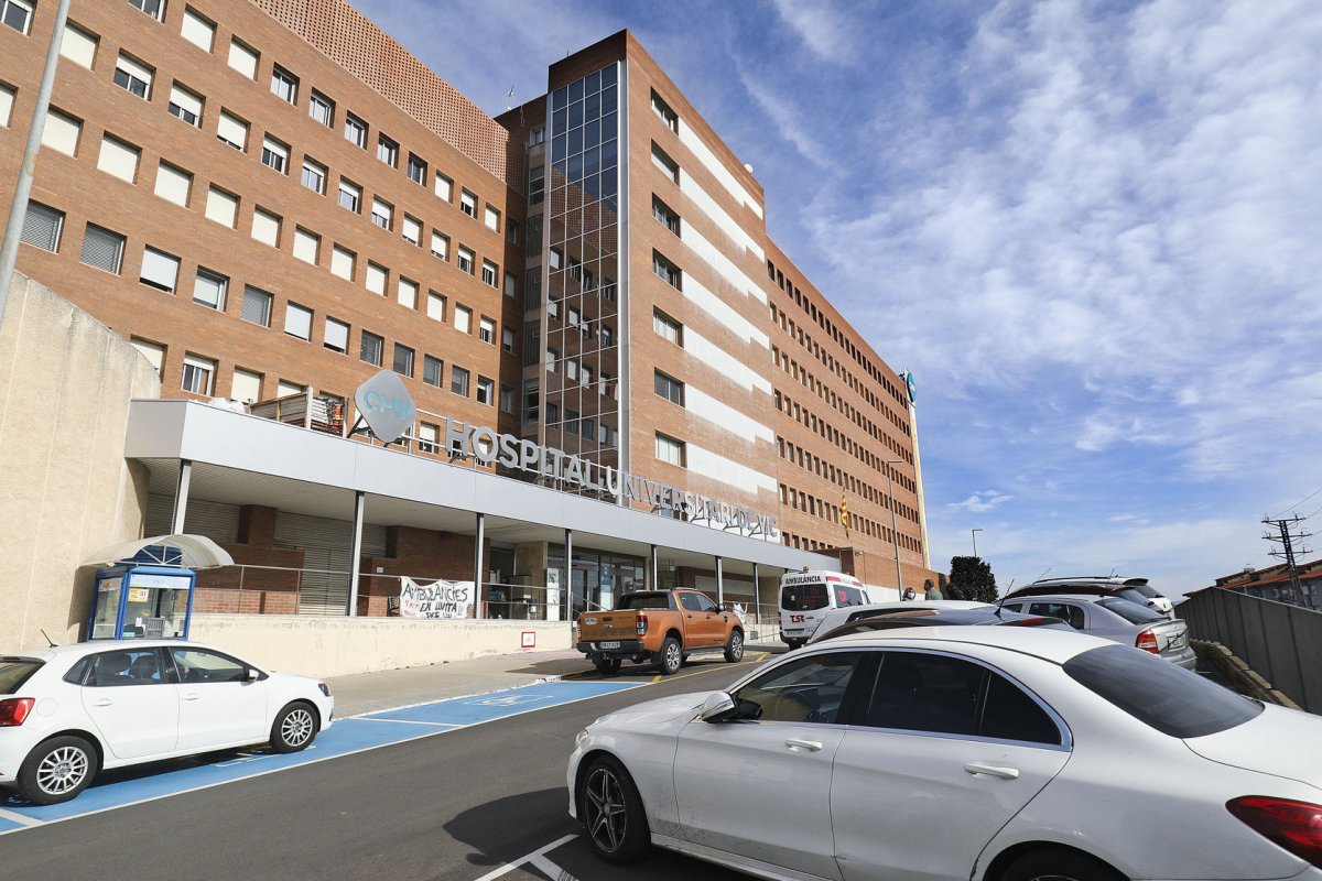 Vista general de l'edifici de l'Hospital Universitari de Vic