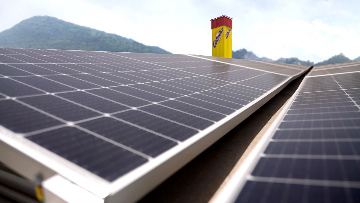 La instal·lació de plaques solars al centre productiu de Parets que Idilia va fer el 2021 es doblarà aquest any