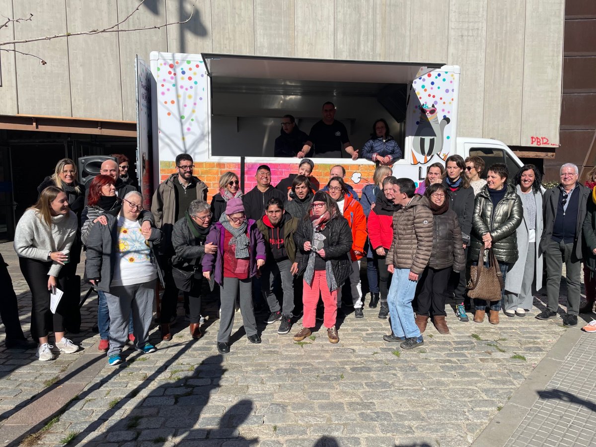 La Fundació Vallès Oriental presenta el 'food truck' La Gata Parda
