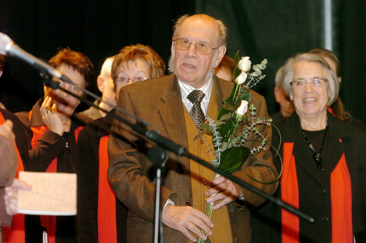 Martí Sunyol, a l'homenatge que li van dedicar al Teatre El Patronat de la Garriga el desembre de 2008