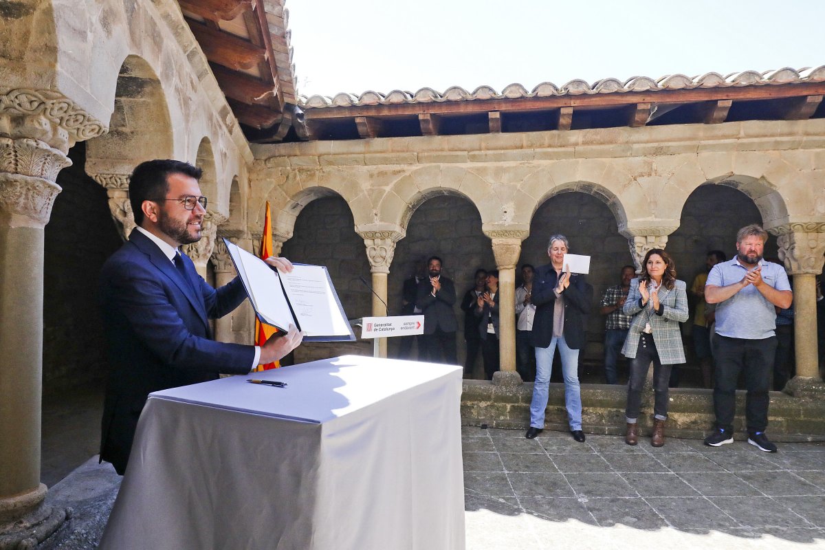 El president de la Generalitat, Pere Aragonès, dimecres, just després de firmar la llei de constitució de la nova comarca