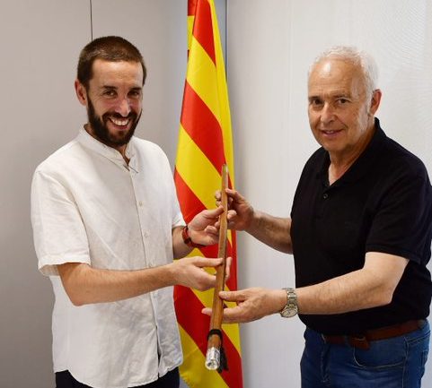 Josep Maria Freixanet fa el relleu al seu successor, Gil Salvans