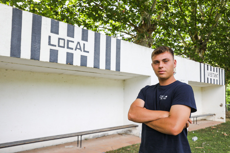 Guillem Alabró, de 19 anys, ja ha completat la formació amb què podria entrenar a Primera Divisió