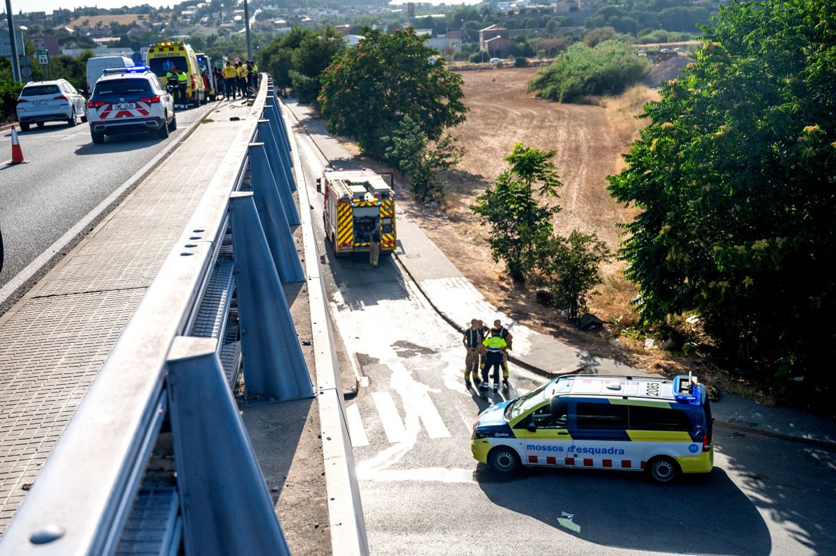 L'accident es va produir a l'alçada de la incorporació a la ronda Nord des del passeig de la Ribera