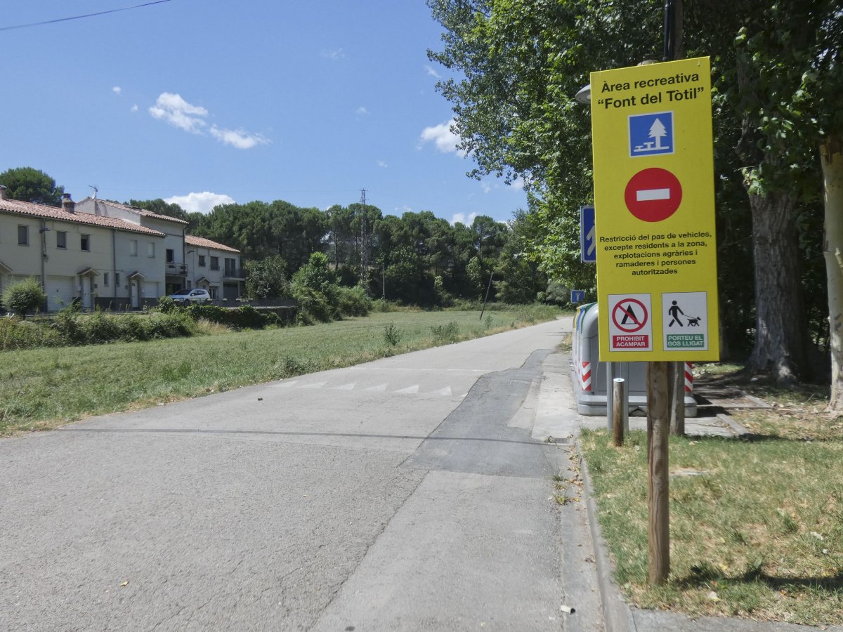 És una zona concorreguda perquè porta a la zona de pícnic de la font del Tòtil