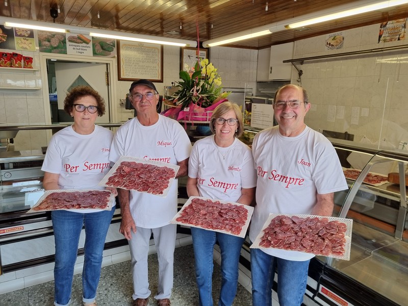 El santuari de la Gleva commemora el centenari de la coronació canònica de la VergeComiat... i relleu