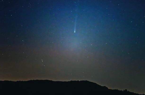 Imatge del cometa captada divendres a Vilanova de Sau