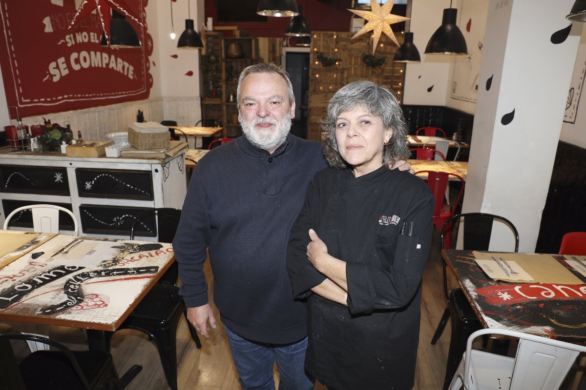 Eloi López i Glòria Barranco aquest dijous a la tarda al menjador d’El Celler del Jabugo, que van reformar completament l’any 2014