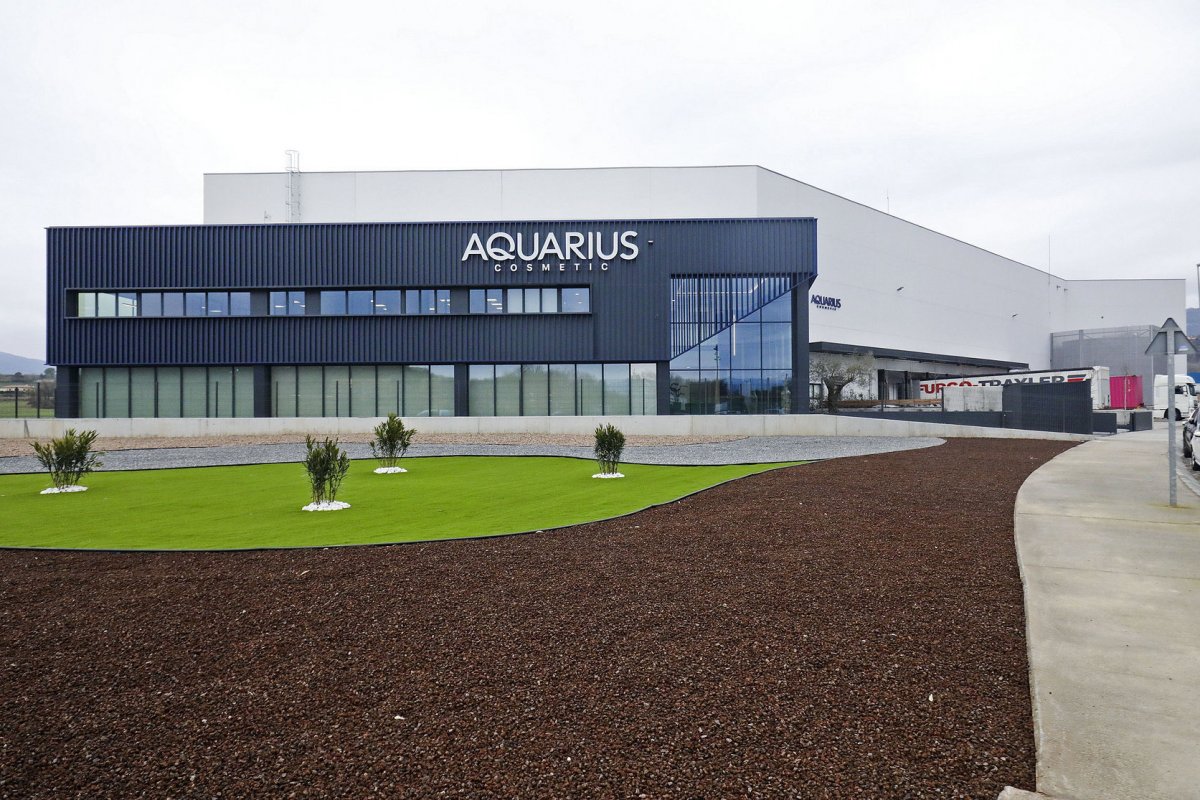 Les noves instal·lacions d'Aquarius Cosmetic a les Masies de Voltregà