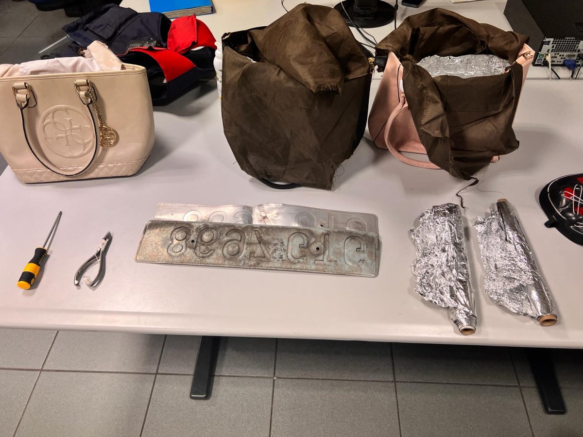 Material intervingut en l'operatiu dels Mossos i les policies locals