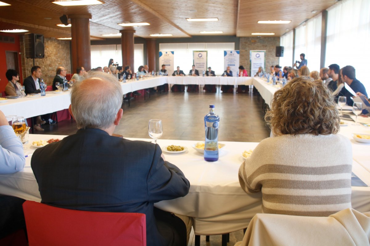 Un moment de la cimera d'aquest dimecres a Ripoll