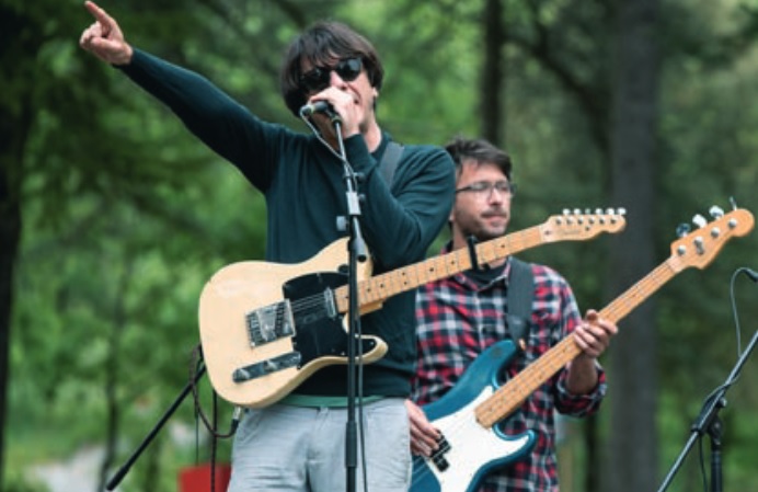 El concert del cantautor de Sant Celoni, en una actuació als jardins del Castell de Montesquiu l’any 2022