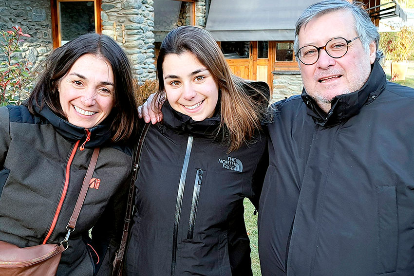 La colla més important d'en Fermí; la Mercè Soler, la seva dona, i la Carla Puig, la seva filla