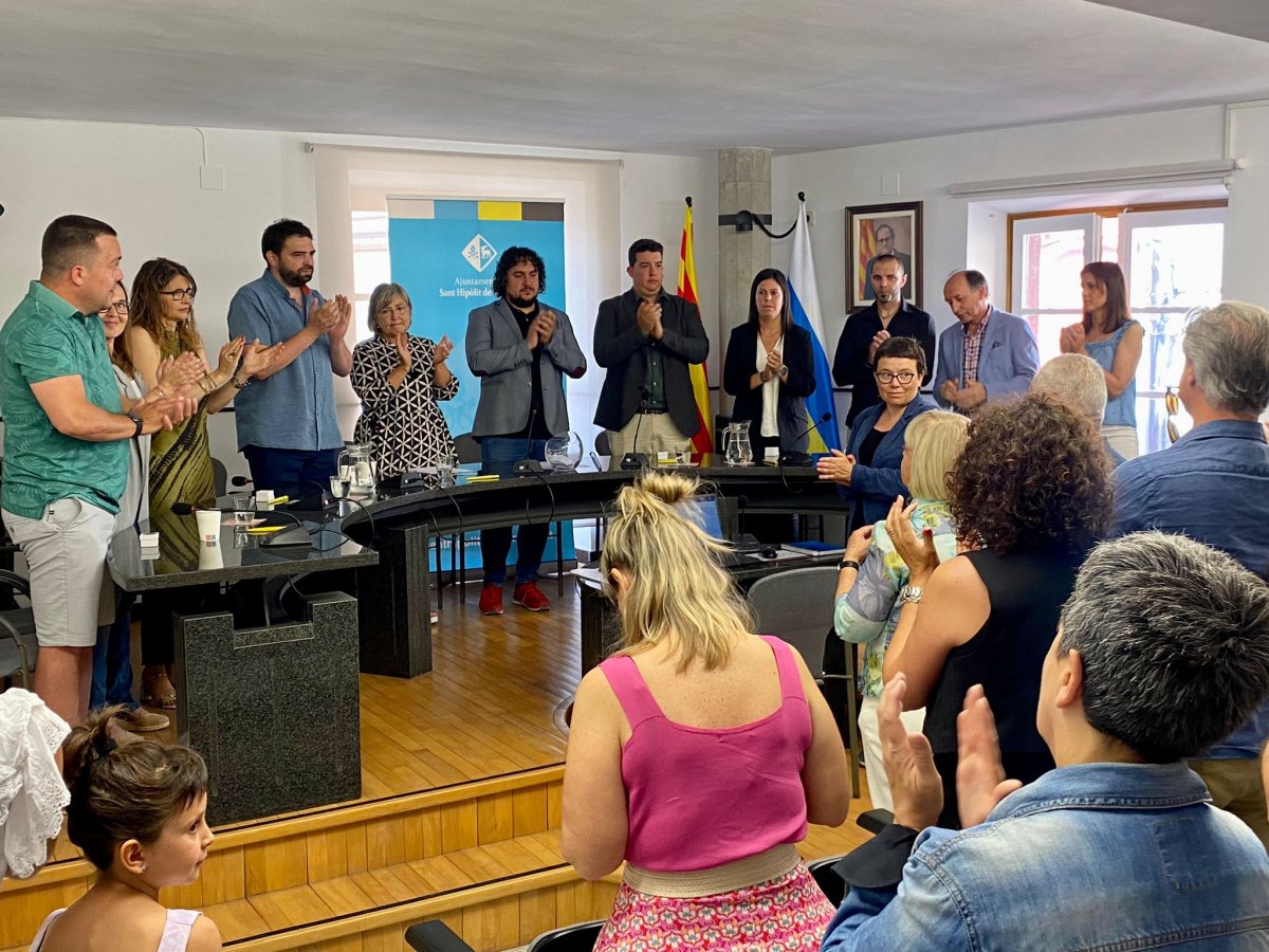 Un moment del ple de constitució de l'Ajuntament de Sant Hipòlit, el juny del 2023