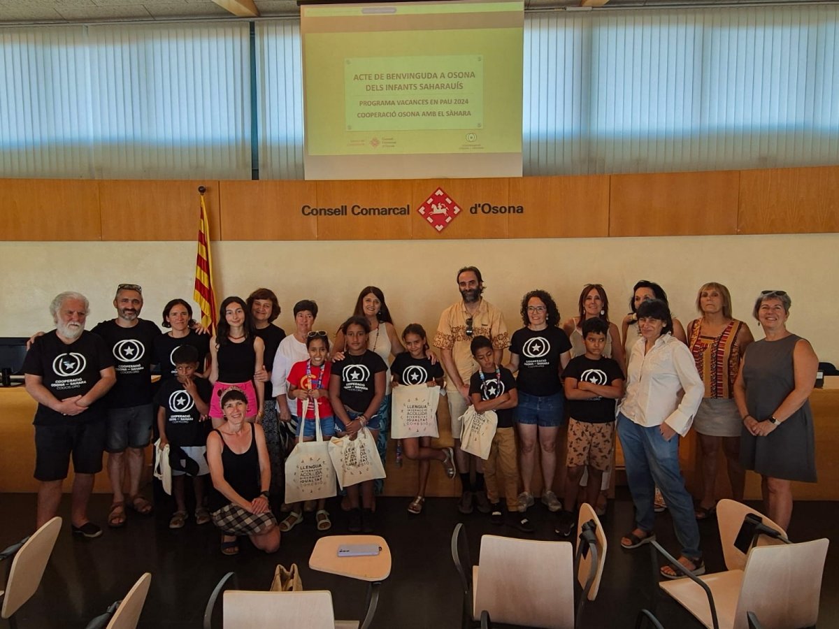 Acte institucional de benvinguda a Osona dels infants sahrauís, divendres passat