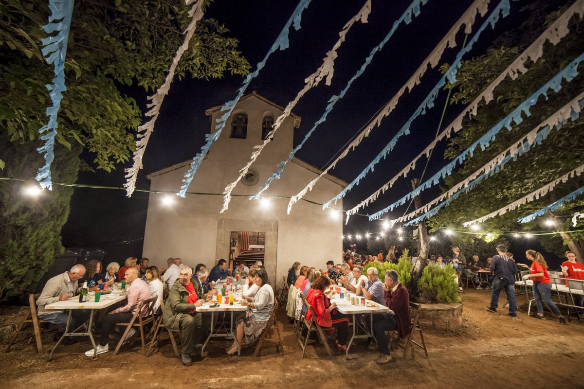 Un sopar de festa major a SAnt Bartomeu de Mont-ras l'any 2018