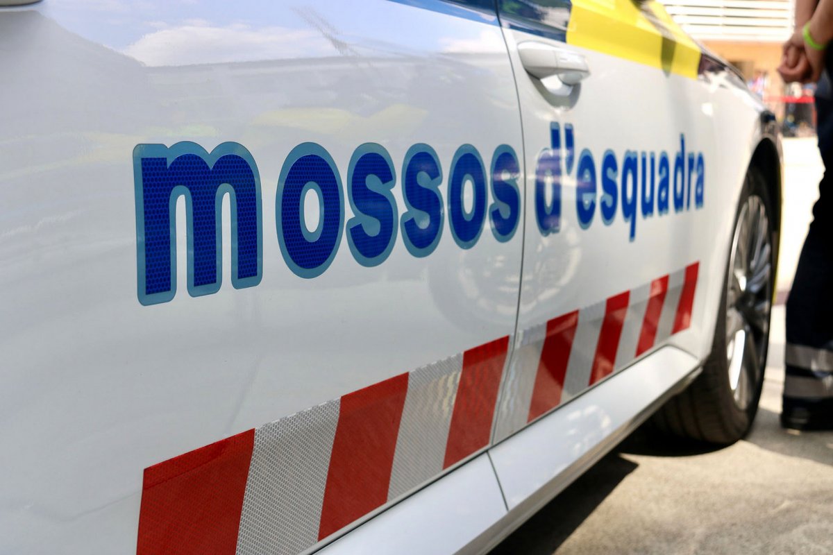 Un vehicle dels Mossos d'Esquadra de trànsit