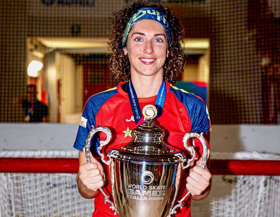 Anna Casarramona, amb la copa