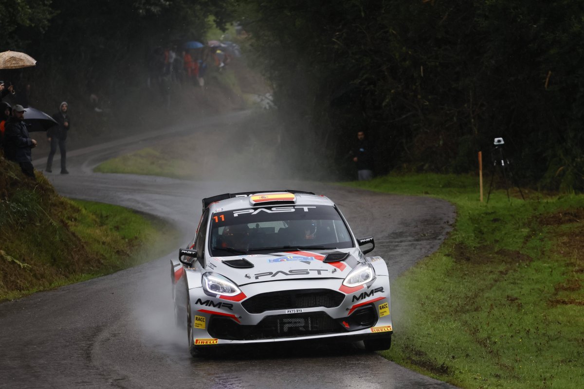 Gil Membrado amb el Ford Fiesta Rally2