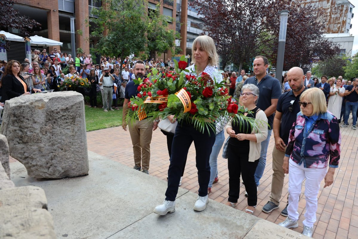 Barnusell, durant l'ofrena, amb la resta de portaveus municipals