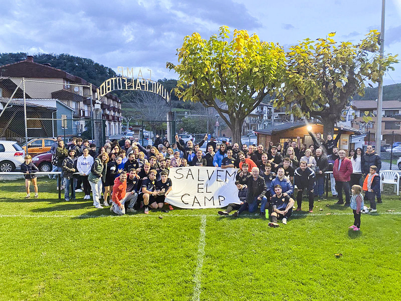 L'acció de protesta de diumenge passat al camp, que és de gespa natural