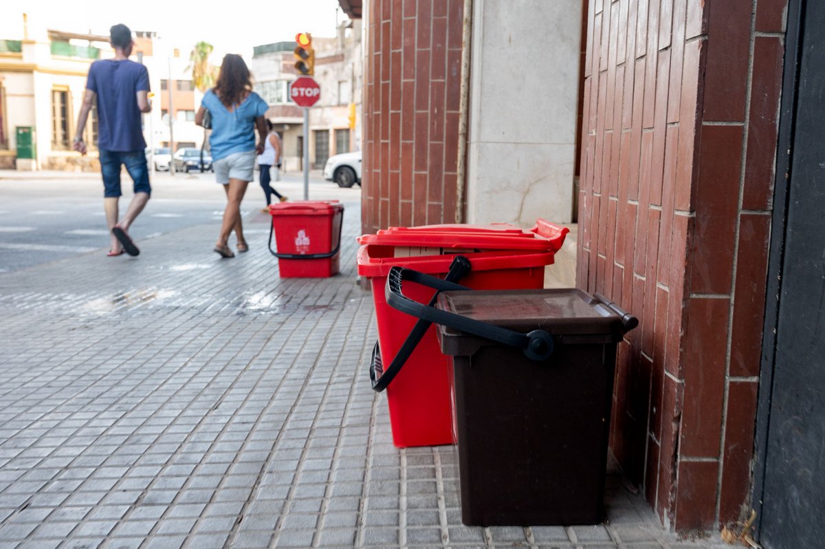 Bujols de la recollida porta a porta a la Garriga en una imatge de l'estiu