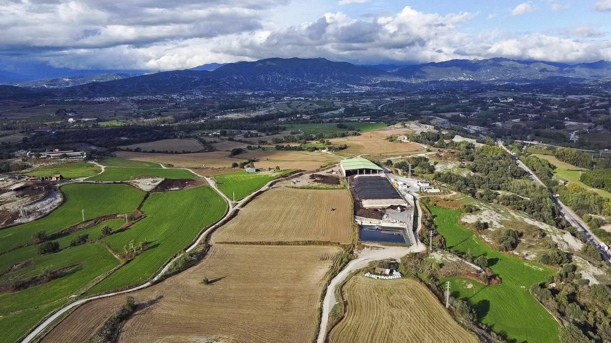 Vista aèria de les instal·lacions i l’entorn de Fervosa