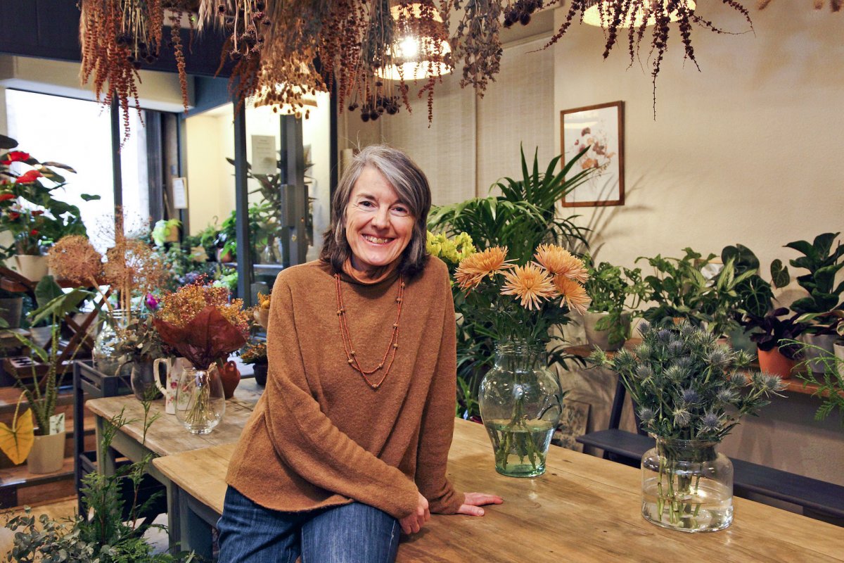 Saiz, a la floristeria que ha obert a la plaça Major de Moià