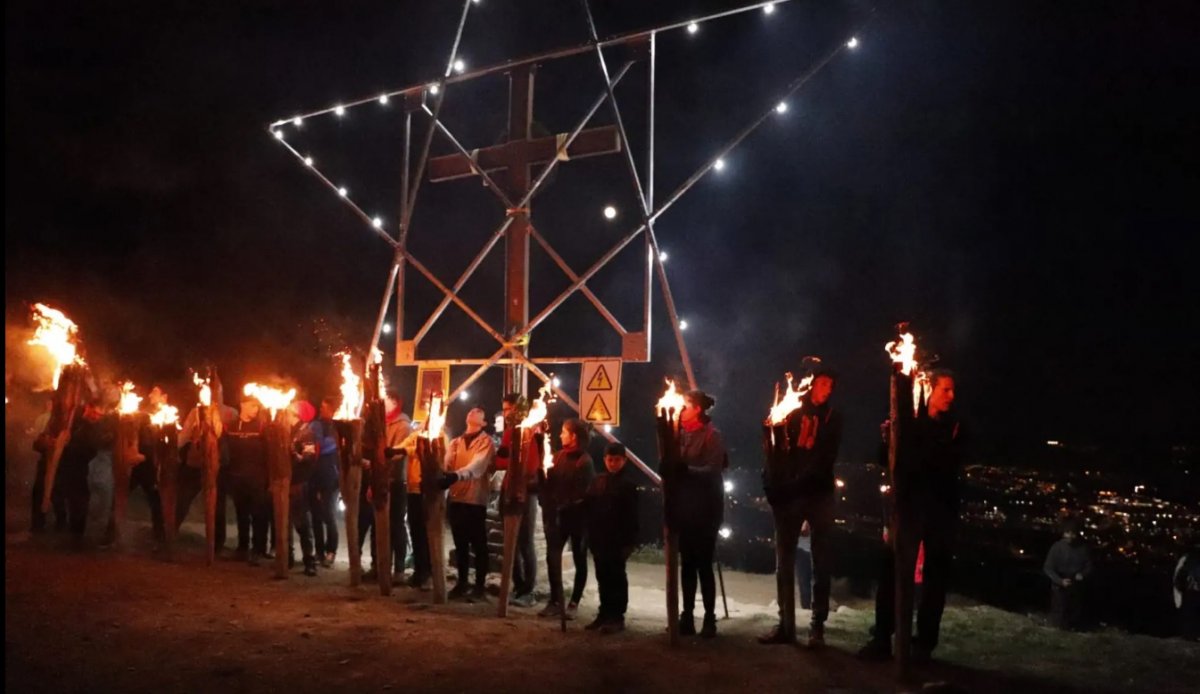 La baixada de Teies de Gurb es fa aquest dissabte al vespre per commemorar l'arribada del solstici d'hivern