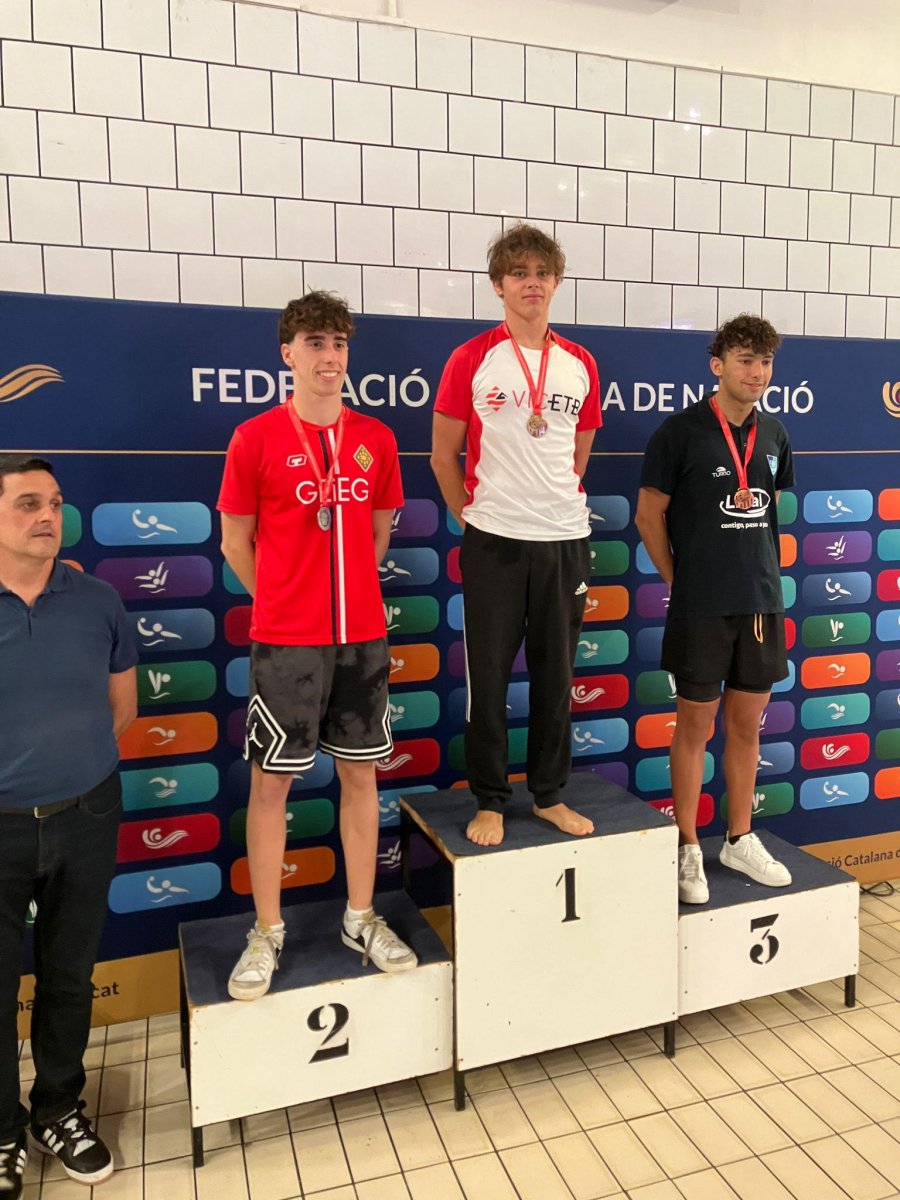 Èric Casals, a l'esglaó més alt del podi