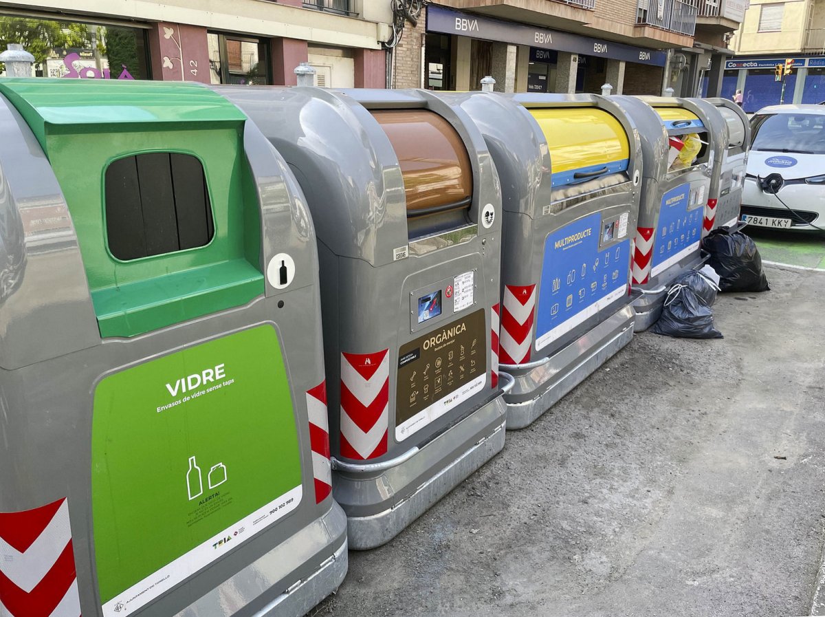 Qui ho faci malament pagarà més L’índex de recollida selectiva a Torelló ronda el 80% després de mig any de contenidors xipats