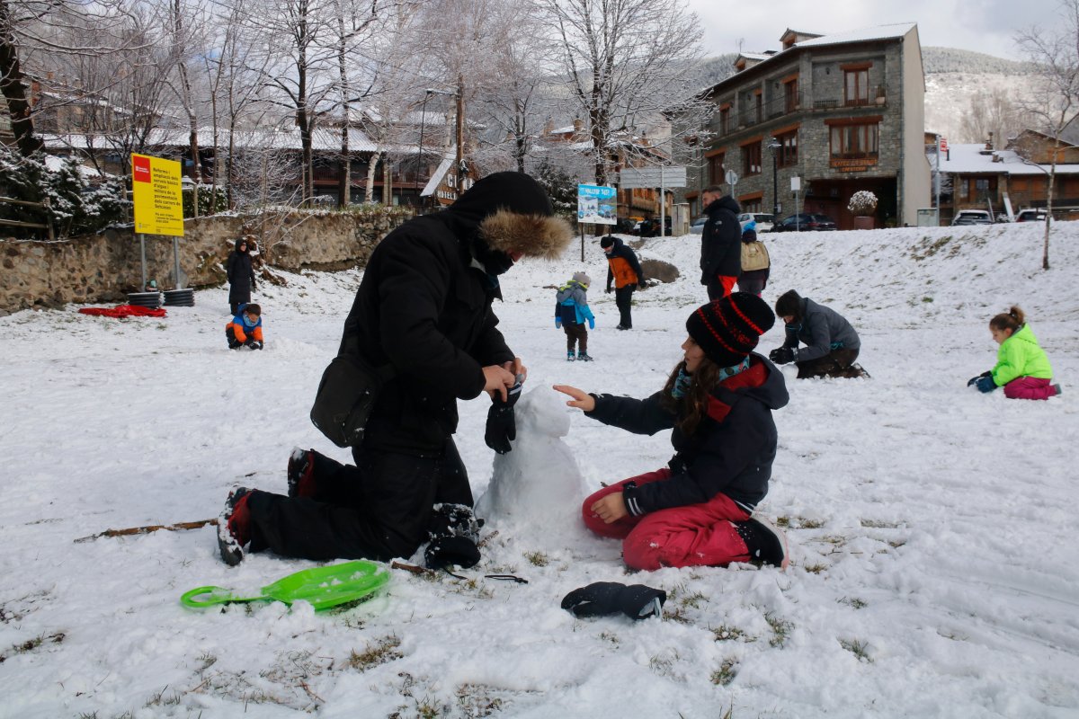 Ninots de neu a Setcases