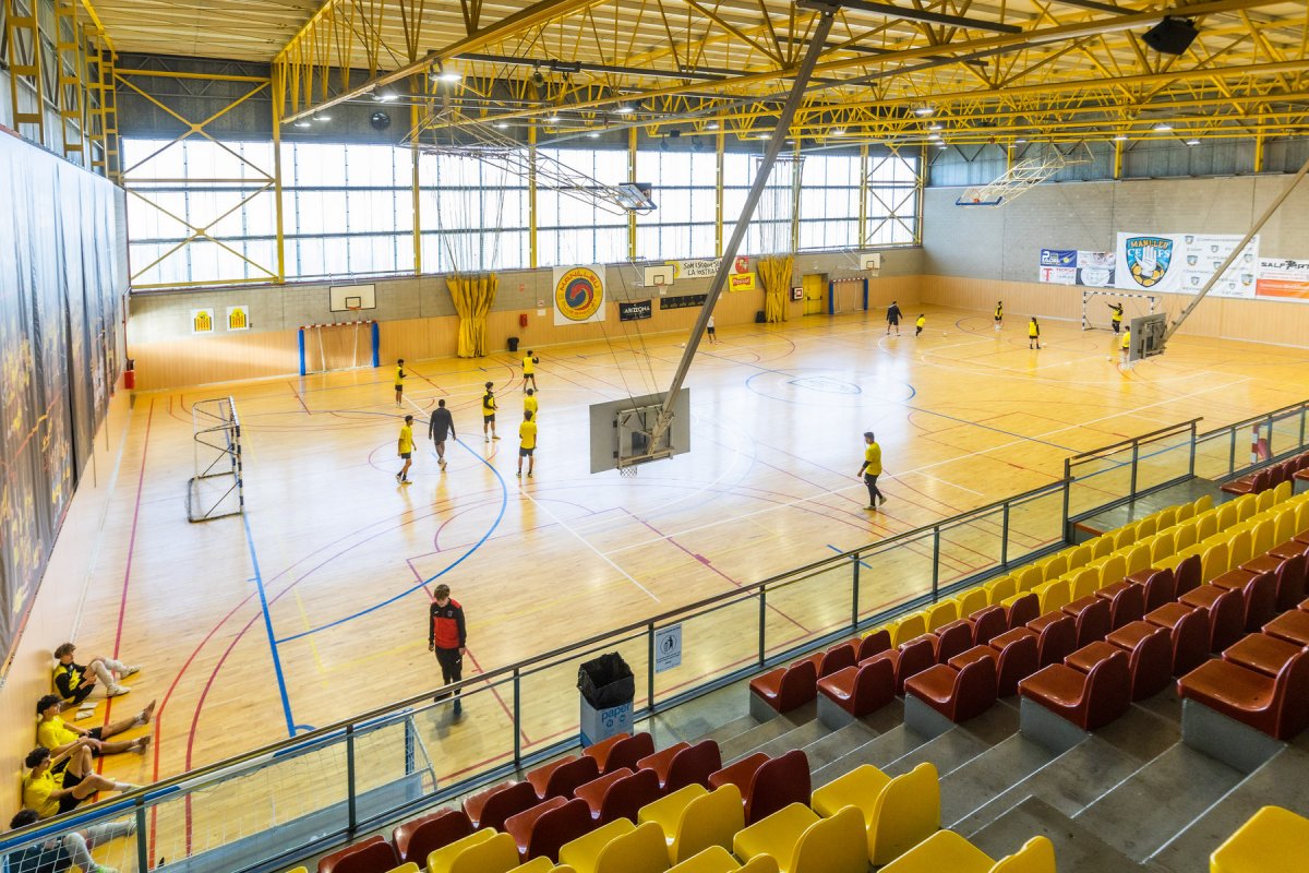 Entrenaments al pavelló de Manlleu, aquesta setmana