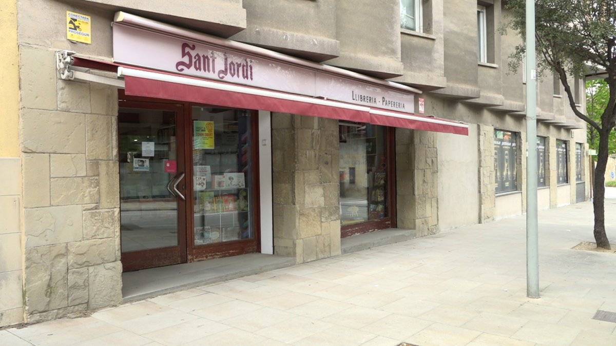 Llibreria Sant Jordi Tona