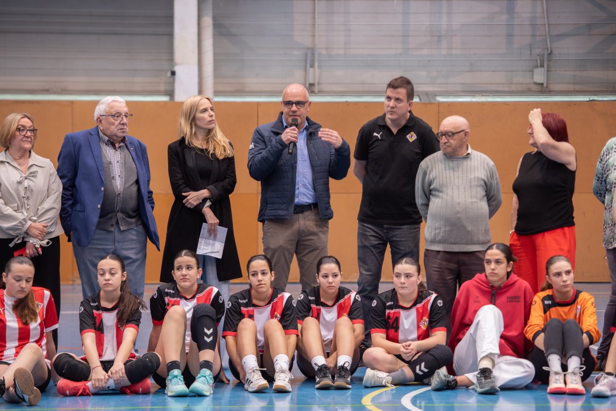 Eduard Comerma, regidor d'esports de l'Ajuntament de Vic, en el moment del seu discurs